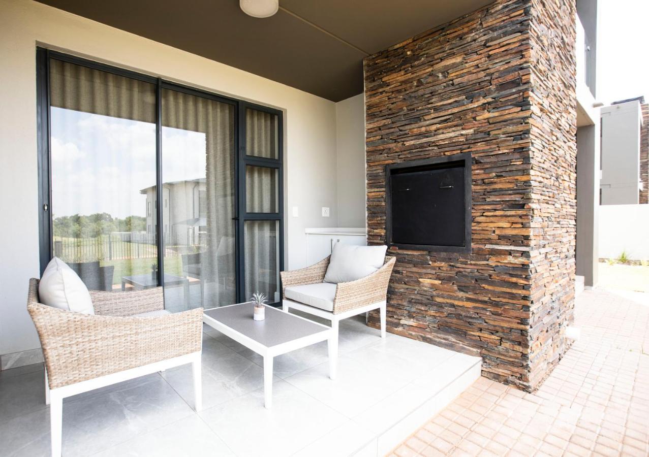 The Serengeti Lodge Kempton Park Extérieur photo